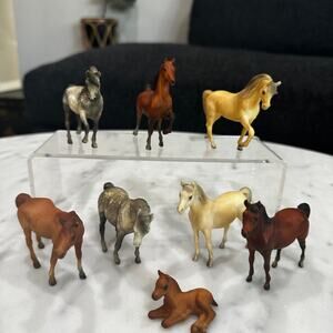 Vintage 1975 Breyer Stablemates Miniature Toy Horses Lot of 8